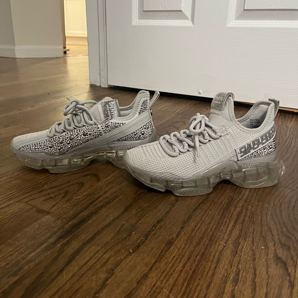 Steve Madden sneakers